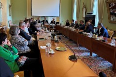 Sitzung-im-Aussenministerium