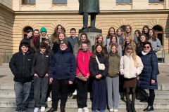 37ada6bf-cfb4-4461-aa77-62bf843f964a